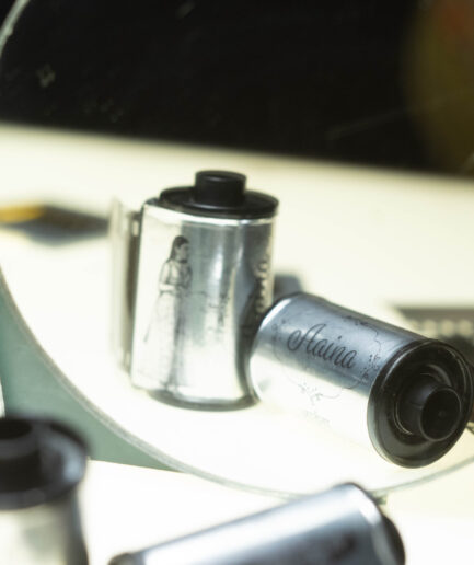 Aaina - 35mm b/w film